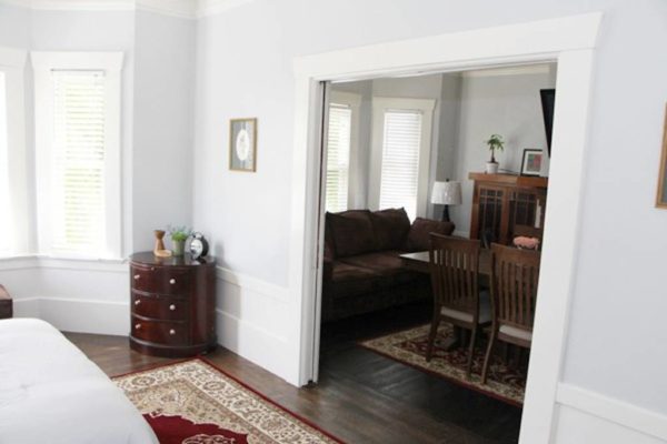 Sunny Suite 4